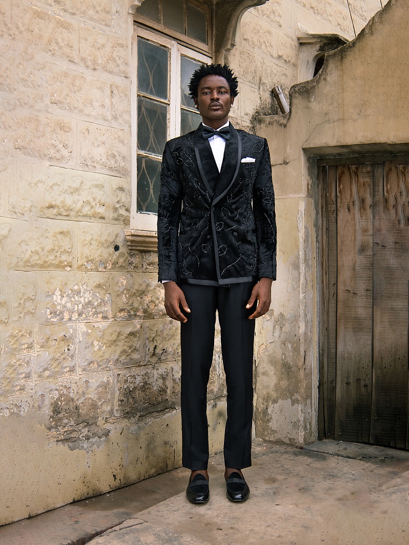 Black Beaded Velvet Double-breasted Shawl Lapel Tuxedo Suit