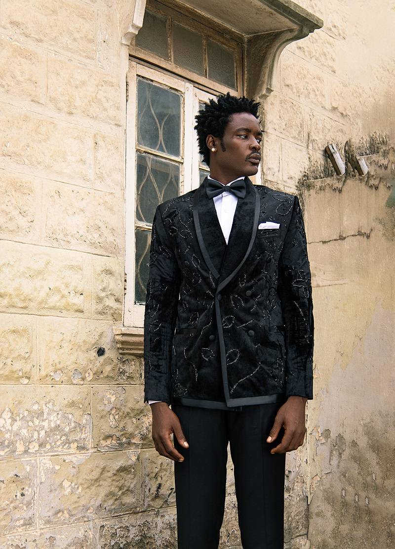 Black Beaded Velvet Double-breasted Shawl Lapel Tuxedo Suit